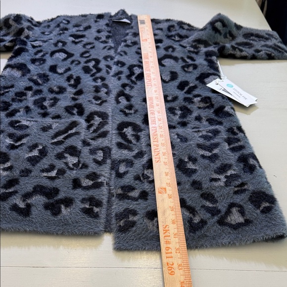 Evolution by Cyrus Leopard Wallie Fuzzy Open Cardigan Sweater Size Small - Picture 11 of 13